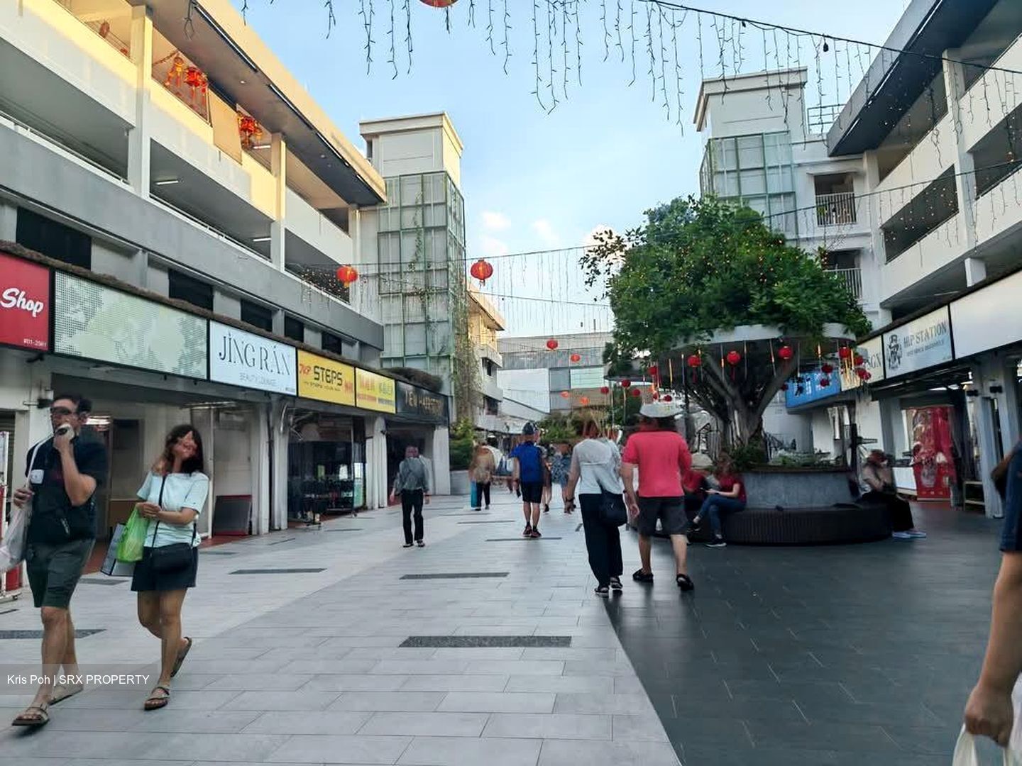 Ang Mo Kio Avenue 8 (D20), Shop House #575679451